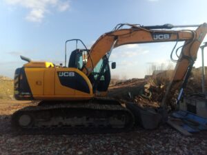 JCB JS130 LC