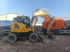 Komatsu PW98MR-8